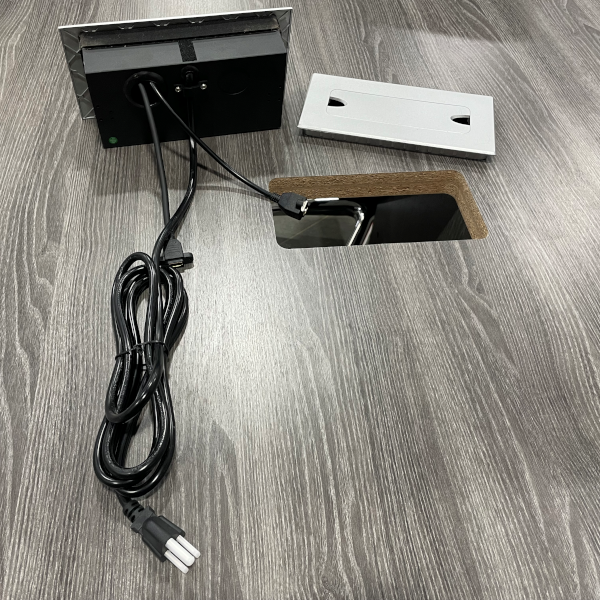 Black Dog Conference Power Dock power module