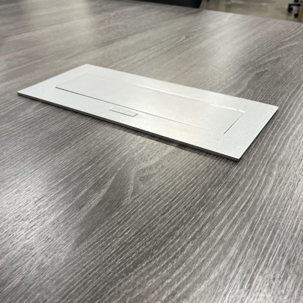 Black Dog Power Dock - Silver power plate