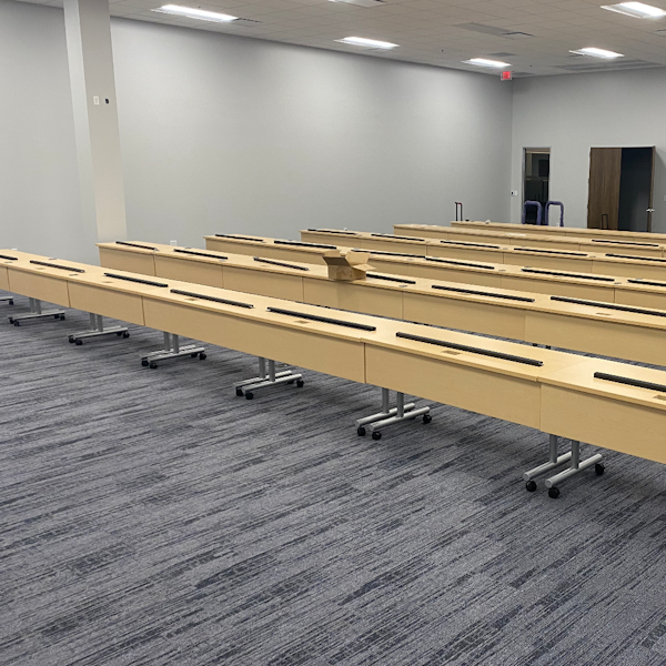 Newport Powered Training Tables - 26D T-LEG TUBULAR METALLIC SILVER mobile training tables