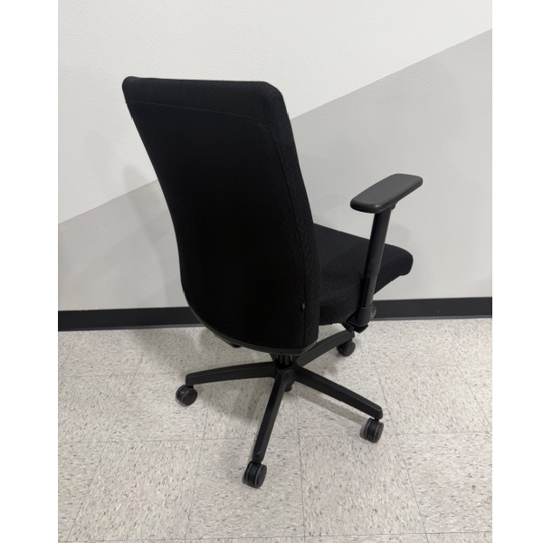 Used HON Ignition - Black Fabric - Right Used HON Ignition - Black Fabric - Right