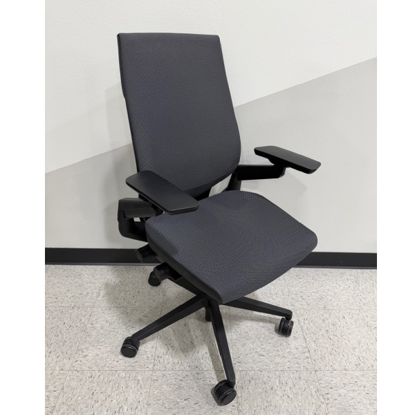 Used Steelcase Gesture - Main