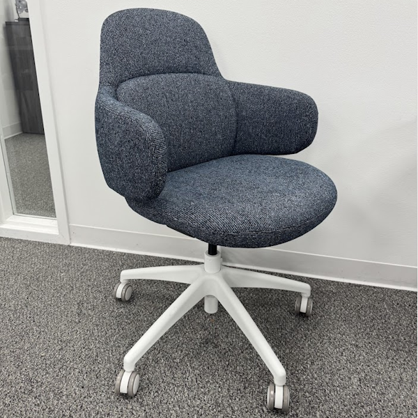 CHK73400_VIVA_CLUB_CHAIR_-_NYLON_BASE_-White - Blue - Show viva chair