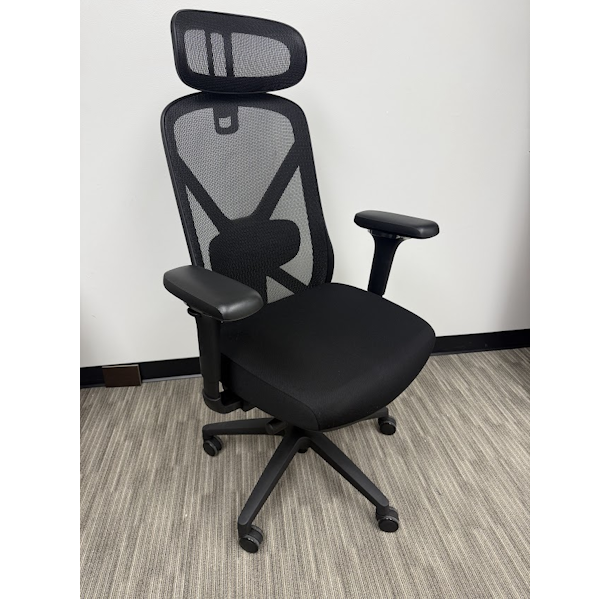 heavy duty task chair with headrest
